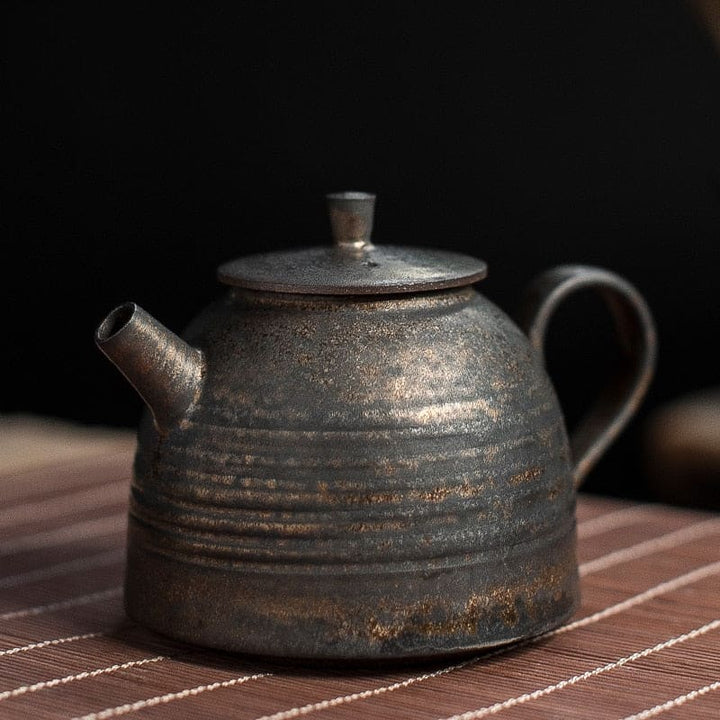 Kleine teekanne aus keramik - alte töpferei 175ml