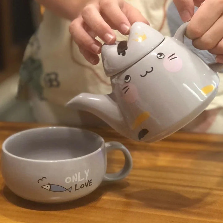 Teekanne Mit Tasse Katze